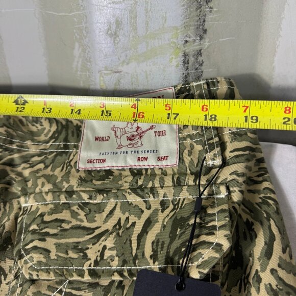 True Religion Camo Cargo Pants Mens Green Swirl Camo Utility Work Size 36 - Picture 14 of 16